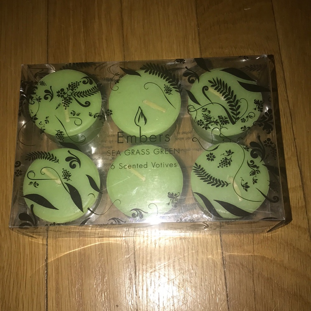 Embers grass green votives